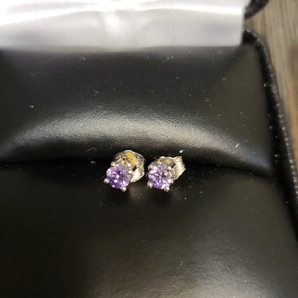 Small sterling studs.